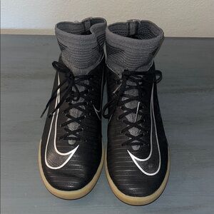 Nike Jr. Mercurial X Proximo ll IC Black/Gray/Pink/Gum High top sz 3.5Y EUC